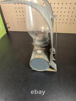 Antique Railroad Train Car Bunk Lantern Oil Lamp Metal Wall Mount Caboose