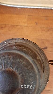 Antique SOUTHERN PACIFIC Railroad Lamp Marked S. P. Co R. R Light