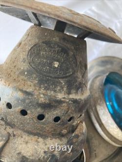 Antique The ADLAKE Non-Sweating Lamp Chicago Railroad Train Switch Lantern