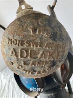 Antique The ADLAKE Non-Sweating Lamp Chicago Railroad Train Switch Lantern