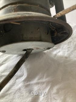Antique The ADLAKE Non-Sweating Lamp Chicago Railroad Train Switch Lantern