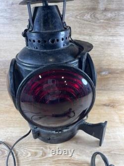 Antique The ADLAKE Non-Sweating Lamp Chicago Railroad Train Switch Lantern Lamp