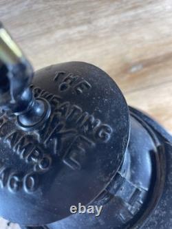 Antique The ADLAKE Non-Sweating Lamp Chicago Railroad Train Switch Lantern Lamp