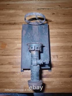 Antique Wall Mount Caboose Railroad Lantern Lamp Square Oil lamp