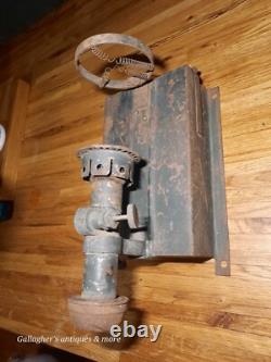 Antique Wall Mount Caboose Railroad Lantern Lamp Square Oil lamp