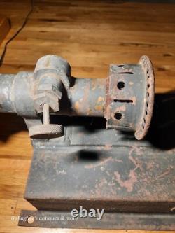 Antique Wall Mount Caboose Railroad Lantern Lamp Square Oil lamp