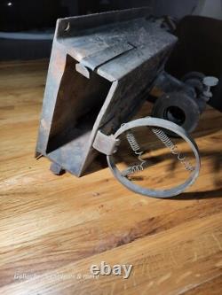 Antique Wall Mount Caboose Railroad Lantern Lamp Square Oil lamp