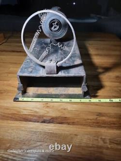 Antique Wall Mount Caboose Railroad Lantern Lamp Square Oil lamp