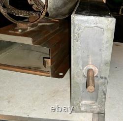 Antique Wall Mount Caboose Railroad Lantern Oil lamp Missing Reservoir /Chimney