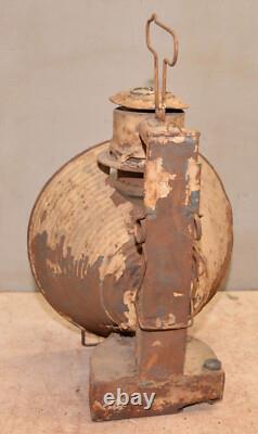 Antique railroad inspectors lamp embury No 20 kerosene oil light 1886 patent