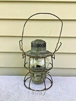 Armspear B&O 1925 Railroad Lantern w / B&O Stamped Globe/ Unmarked Burner jj