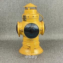 Armspear Manufacturing Co. Railroad Caboose Marker Lamp Train Lantern Yellow