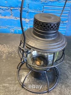 BLACK HANDLAN MISSOURI KANSAS & TEXAS RAILROAD LANTERN WithETCHED (MK&T Ry)GLOBE