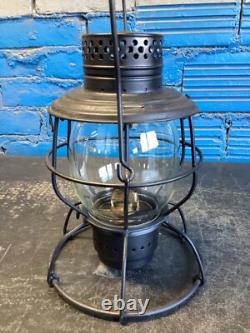 BLACK HANDLAN MISSOURI KANSAS & TEXAS RAILROAD LANTERN WithETCHED (MK&T Ry)GLOBE