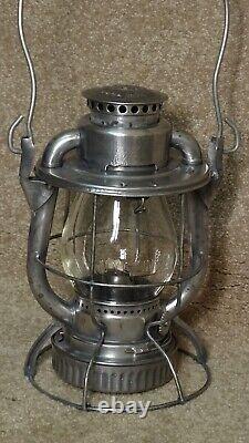 Beautiful Dietz Vesta New York Central Systems Railroad Lantern (22)