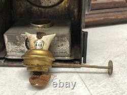 Black RAILROAD RR LAMP LANTERN E R SNLW LTD 1952 ELIZABETH REGINA VINTAGE