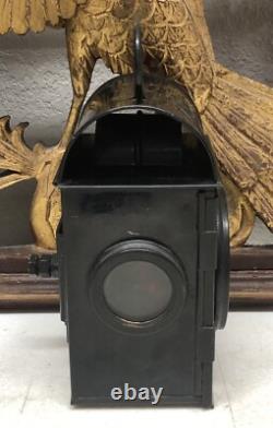 Black RAILROAD RR LAMP LANTERN E R SNLW LTD 1952 ELIZABETH REGINA VINTAGE