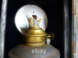 British Army Issue Railway Lamp Signal Lantern Harry J Pratt MOD 1945 Red Blue British Army Issue Railway Lamp Signal Lantern Harry J Pratt MOD 1945 Red Blue