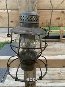 C. C. C. & St. L Railroad Lantern WithClear Cast Globe