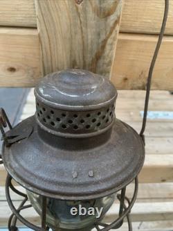 C. C. C. & St. L Railroad Lantern WithClear Cast Globe