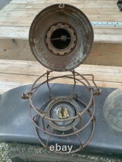 C. C. C. & St. L Railroad Lantern WithClear Cast Globe