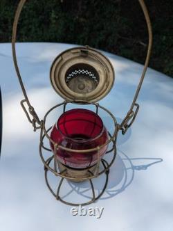 C&O Railway Lantern Original Red Etched Globe Chesapeake & Ohio Adams & Westlake