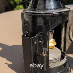 CE&S 1955 Railroad Lantern Black Metal Kerosene Lamp Glass Lens Carry Handle