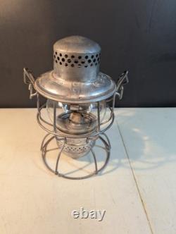 CNR Canadian National Railroad Hiram Piper Co. Railroad Lamp Lantern Excellent