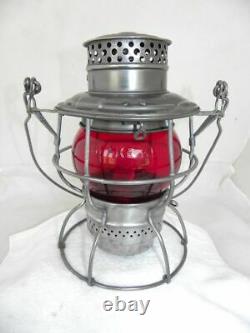 COLORADO & SOUTHERN RAILROAD LANTERN Signal Red CNX Lantern Globe