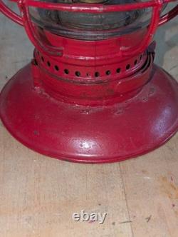 CT Ham No 39 Railroad Lantern Bell Bottom Clear Globe Red Twist Drop Fount