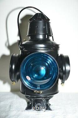 Chicago, Milwaukee, & St. Paul Railroad Switch Lantern-EXCELLENT