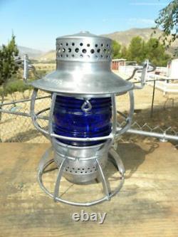 DENVER & RIO GRANDE WESTERN RAILROAD LANTERN Signal Blue Lantern Globe