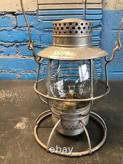 DIETZ EMPIRE PHILADELPHIA & READING RWY RAILROAD LANTERN WithEMBOSSED P&R RY GLOBE