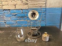 DIETZ EMPIRE PHILADELPHIA & READING RWY RAILROAD LANTERN WithEMBOSSED P&R RY GLOBE