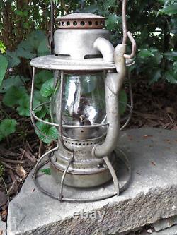 DIETZ VESTA NEW YORK CENTRAL RAILROAD LANTERN 1929 Very Good Condition