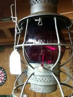 DL&W Tall Railroad lantern with Red cast globe Adlake reliable