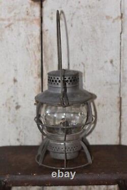 DRESSEL ARLINGTON RAILROAD LANTERN EMBOSSED P. R. R RAILROAD With ETCHED GLOBE TJ