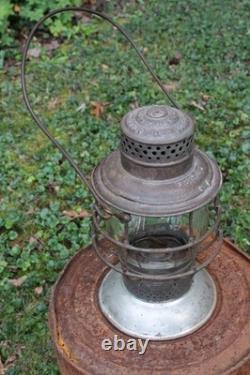 Delaware & Hudson Railroad Company Bell Bottom Lantern Embossed Globe D&h Rr