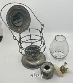Delaware & Hudson Railroad D&H Bell Bottom Lantern and Cast Globe