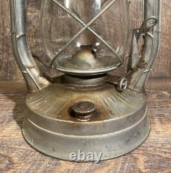 Dietz Blizzard No. 2 Railroad Lantern Complete Glass/Metal Made in NY USA 1945