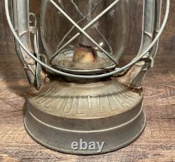 Dietz Blizzard No. 2 Railroad Lantern Complete Glass/Metal Made in NY USA 1945