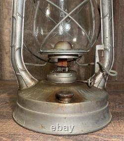 Dietz Blizzard No. 2 Railroad Lantern Complete Glass/Metal Made in NY USA 1945