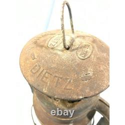 Dietz D-Lite No. 2 antique railroad lantern, train lamp
