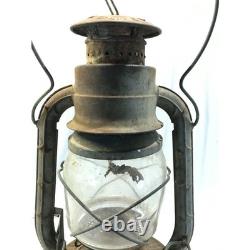 Dietz D-Lite No. 2 antique railroad lantern, train lamp