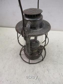 Dietz Vesta Cold Blast Kerosene Railroad LanternHigh Top Brakeman
