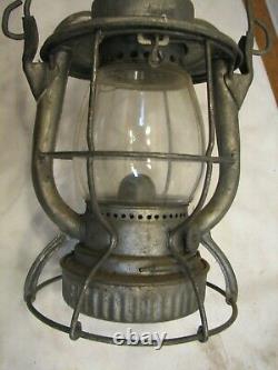 Dietz Vesta NYCS New York Central System RR Lantern Railroad Lamp CNX Globe