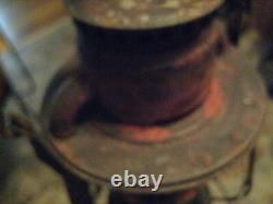Dietz Vesta New York Central LINES Railroad Lantern With Marked AMBER NYCL Globe