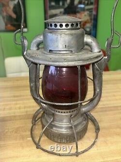 Dietz Vesta New York Central Railroad Lantern NYCS Matching Embossed Red Globe