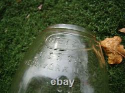 Dietz Vesta With U. S. Embosed Clear Cast Globe Lantern With 4 Pat. Dates 1910