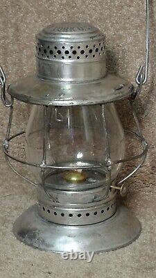 Dietz Xlcr Bell Bottom Railroad Lantern With Signal Clear Globe (14)